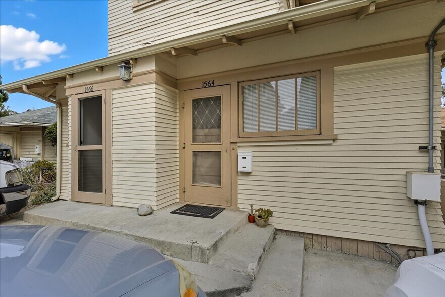 More Photos Of 1561-1575 9th Ave, San Diego Apartments For Sale