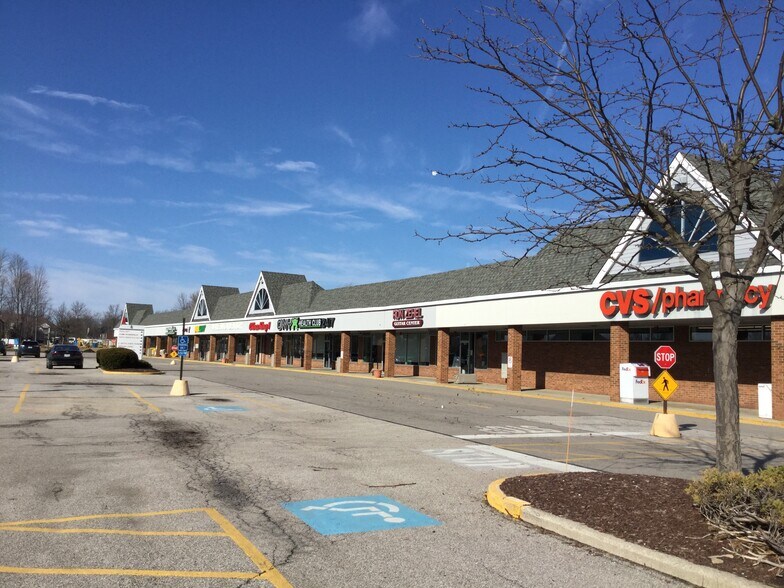 More Photos Of 375-409 Lear Rd, Avon Lake Unknown For Lease