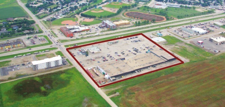 More Photos Of 608 12th Ave E, Kindersley Freestanding For Lease