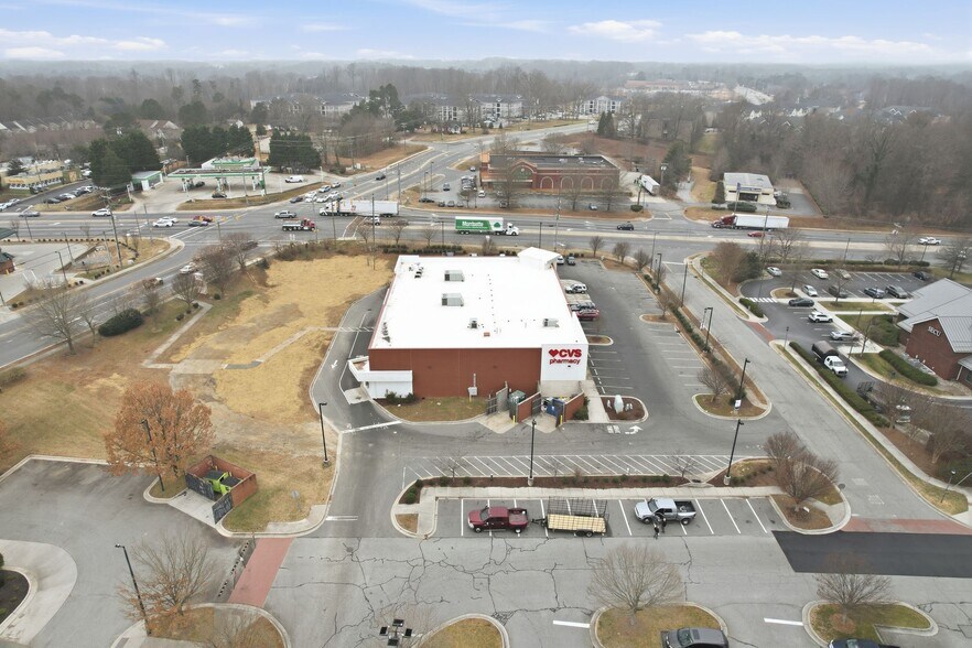 More Photos Of 4000 Battleground Ave, Greensboro Drugstore For Sale