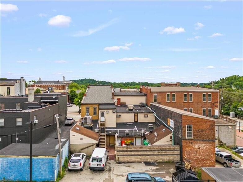 More Photos Of 227-229 S Main St, Washington Storefront Retail Residential For Sale