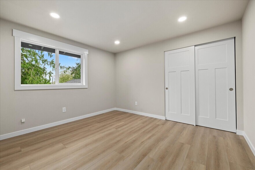 More Photos Of 930 Stitch Rd, Lake Stevens Apartments For Sale