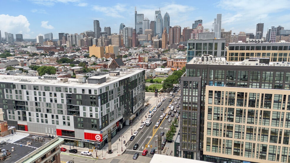 More Photos Of 1412 S Broad St, Philadelphia Storefront For Sale