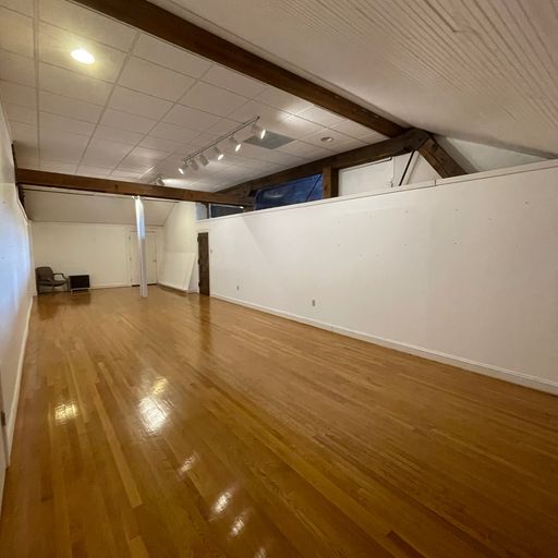 More Photos Of 200 N Braddock St, Winchester Freestanding For Lease