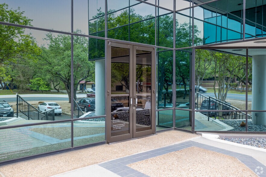 More Photos Of 9111 Jollyville Rd, Austin Office For Lease