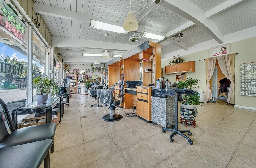 More Photos Of 15028 Hesperian Blvd, San Leandro Freestanding For Sale