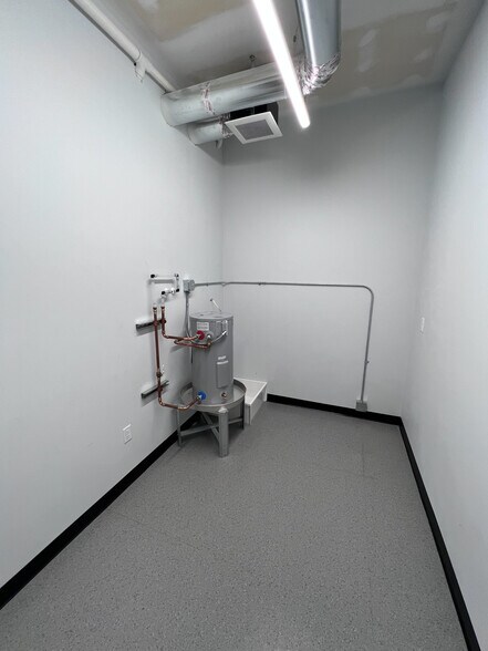 More Photos Of 223 Broadway Ave N, Rochester Office Residential For Sale