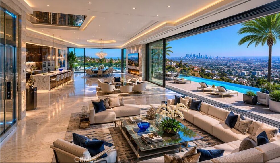More Photos Of 8875 Thrasher Ave, Los Angeles Land For Sale