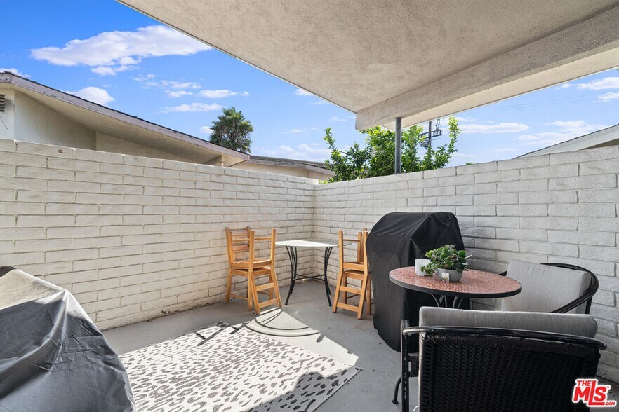 More Photos Of 5044 W Slauson Ave, Los Angeles Apartments For Sale