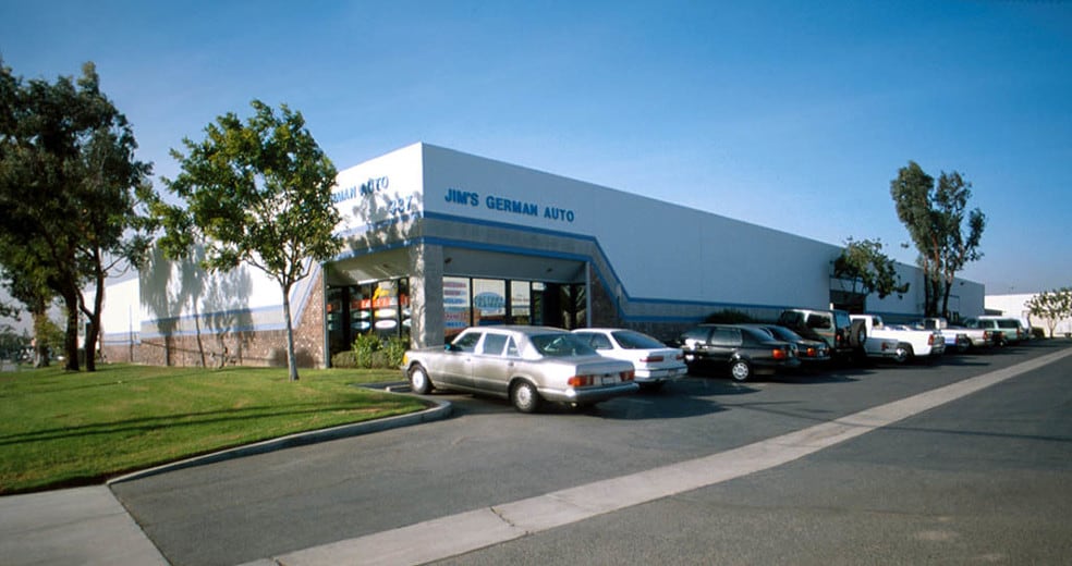 More Photos Of 337 Harrison St, Corona Warehouse For Lease