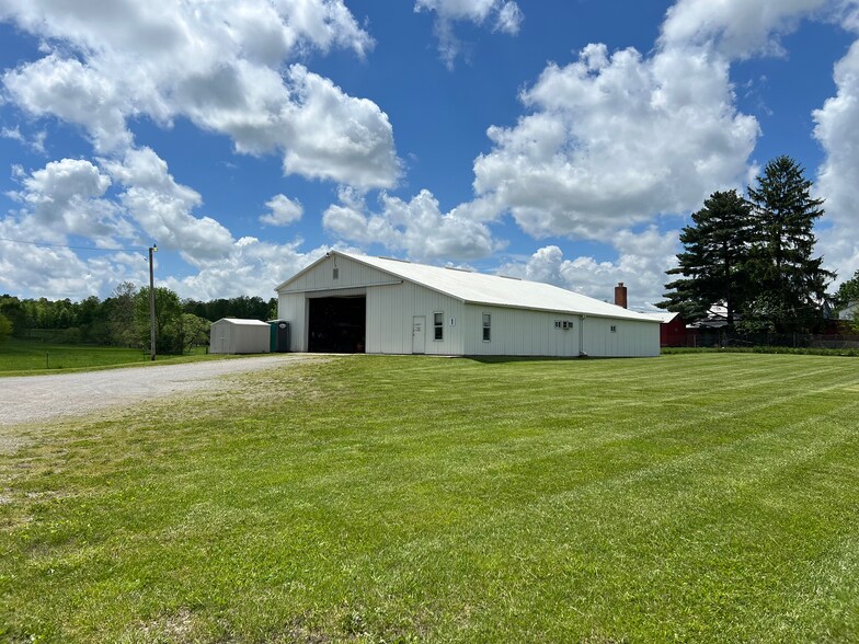 More Photos Of 11820 Black River School Rd, Homerville Industrial For Sale