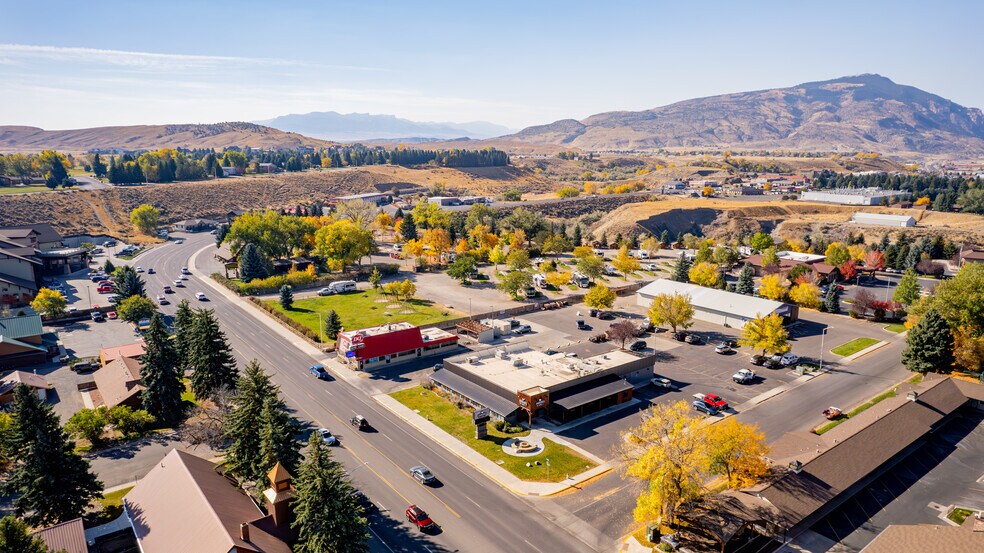 More Photos Of 1651 8th St, Cody Restaurant For Sale