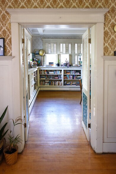 More Photos Of 200 E Vista St, Bisbee Movie Radio TVStudio For Sale