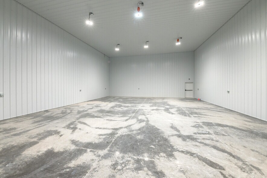 More Photos Of 1700 Grafton Rd, Morgantown Industrial For Lease