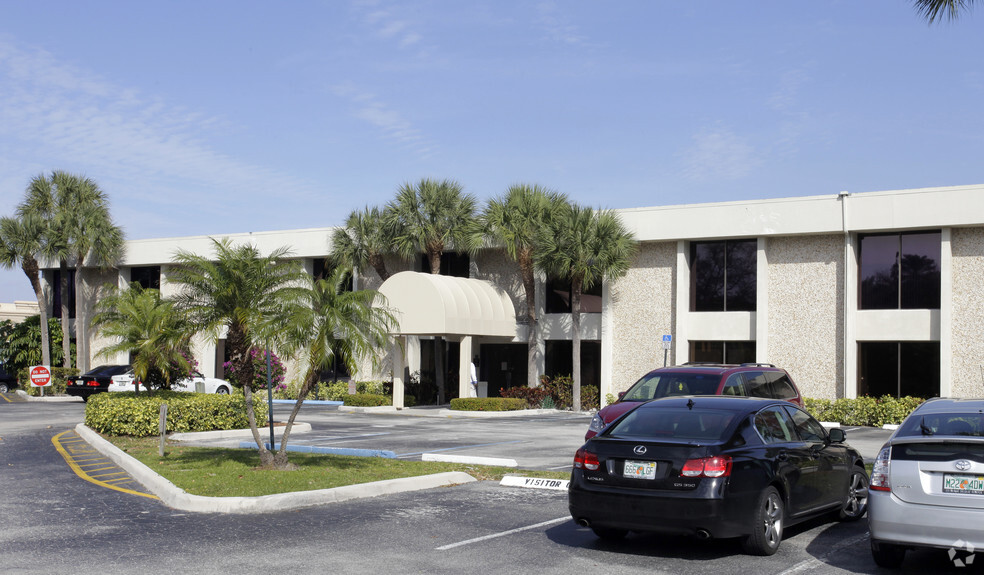 Primary Photo Of 1300 N Federal Hwy, Boca Raton Medical For Sale