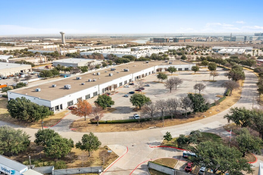 More Photos Of 1322 Crestside Dr, Coppell Office For Lease