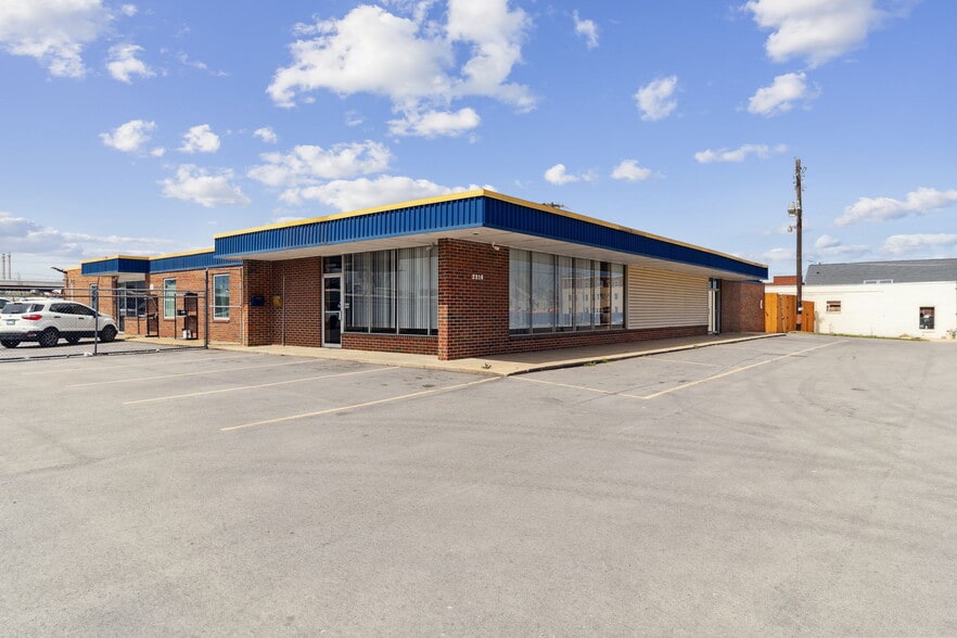 More Photos Of 1307 W 22nd Pl, Tulsa General Retail For Sale