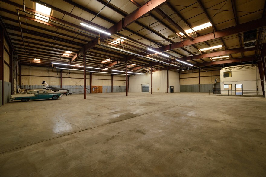 More Photos Of 415 N 16th St, Billings Warehouse For Sale