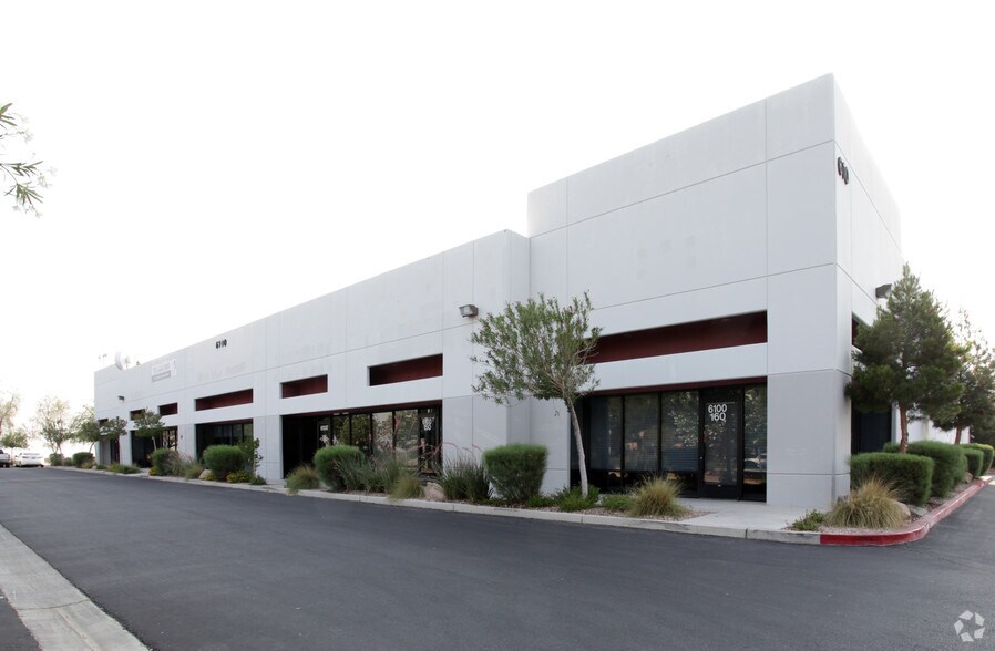 More Photos Of 6100 Mountain Vista St, Henderson Light Manufacturing For Lease