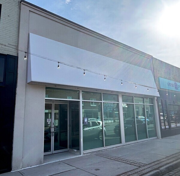 More Photos Of 352 Doug Duncan Dr, Newmarket Office For Lease