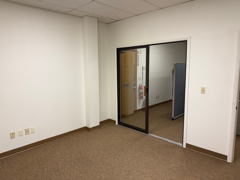 More Photos Of 132 Central St, Foxborough Medical For Sale