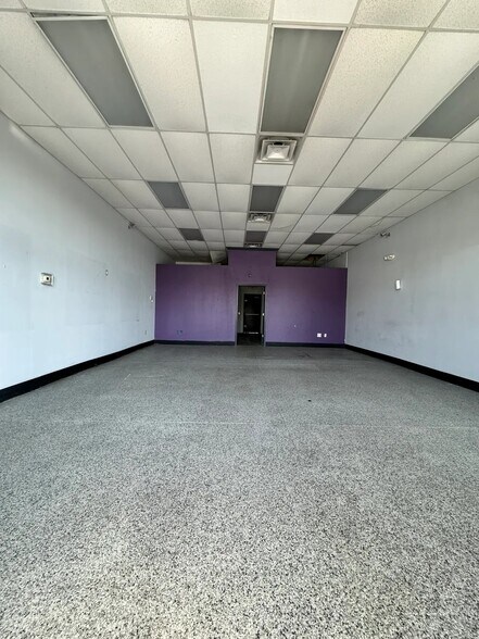 More Photos Of 803 S Byrne Rd, Toledo Service Station For Lease