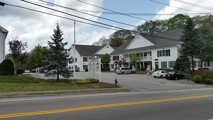 More Photos Of 76 N Bedford St, East Bridgewater Office For Sale