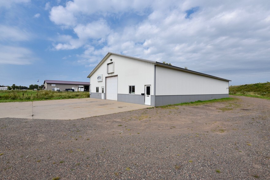 More Photos Of 710 10th St NE, Milaca Warehouse For Sale