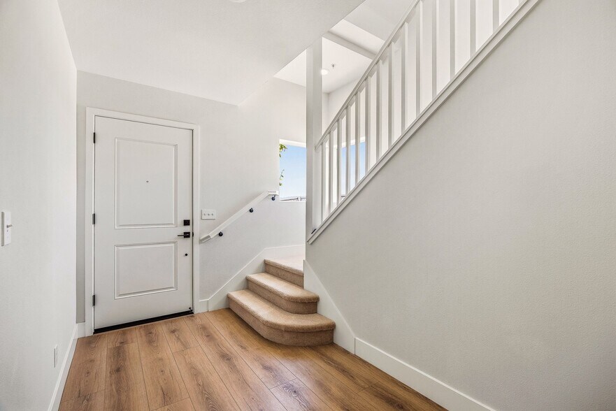 More Photos Of 141 Skyline Vista Way, Watsonville Specialty For Sale