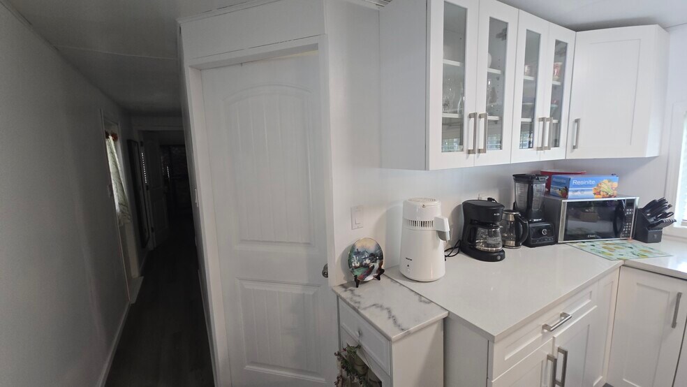 More Photos Of 991 W Frontage Rd, Blue River Trailer Camper Park For Sale
