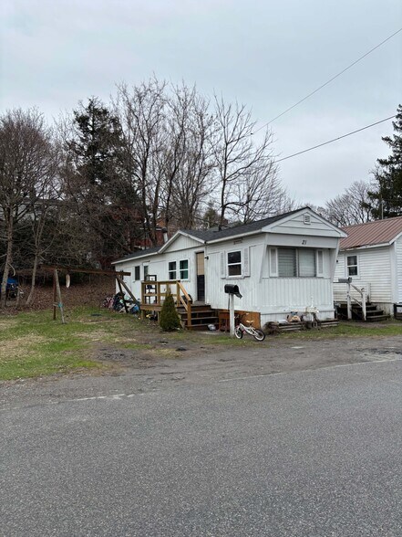More Photos Of Canal Street, Schuylerville Manufactured Housing Mobile Home Park For Sale