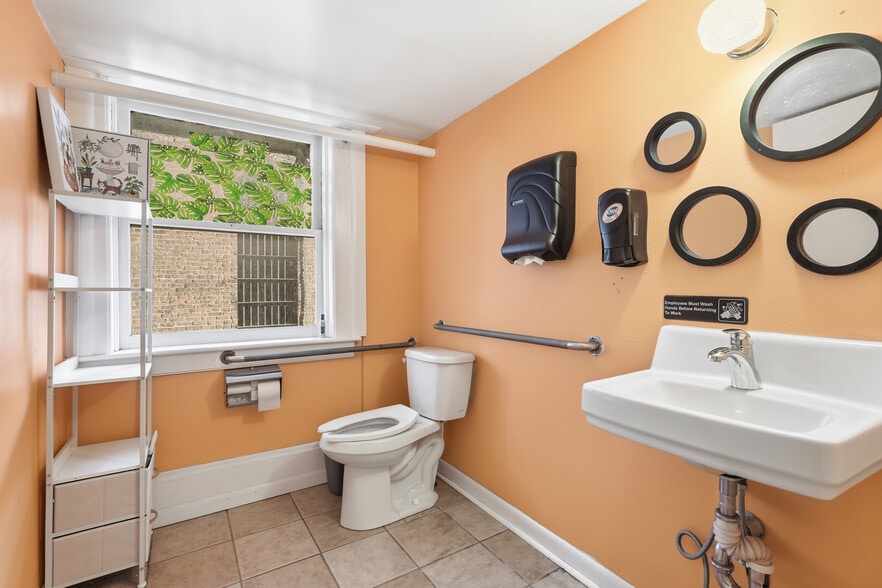 More Photos Of 284 High St, Holyoke Storefront Retail Residential For Sale