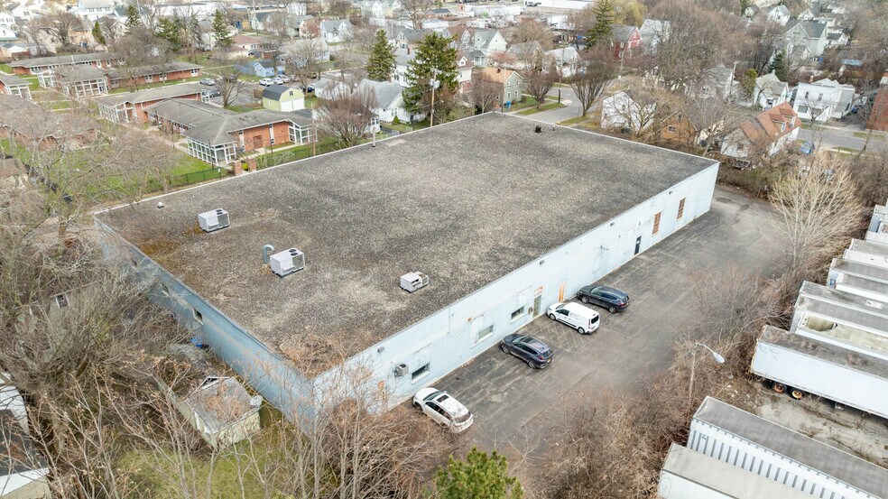 More Photos Of 15 McArdle St, Rochester Manufacturing For Lease