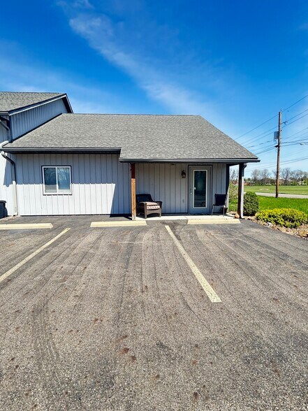 More Photos Of 1987 Coffman Rd, Newark Warehouse For Sale