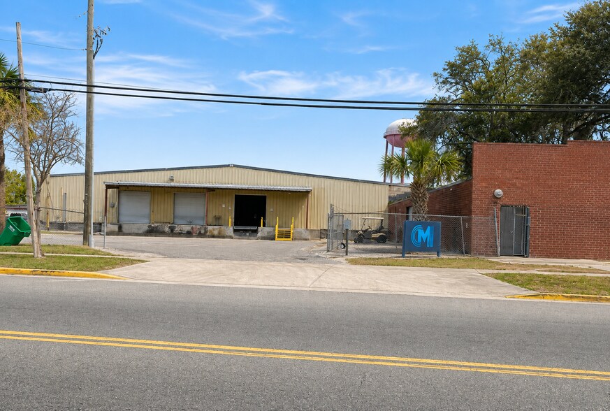 More Photos Of 1141 US Highway 41 NW, Jasper Distribution For Sale