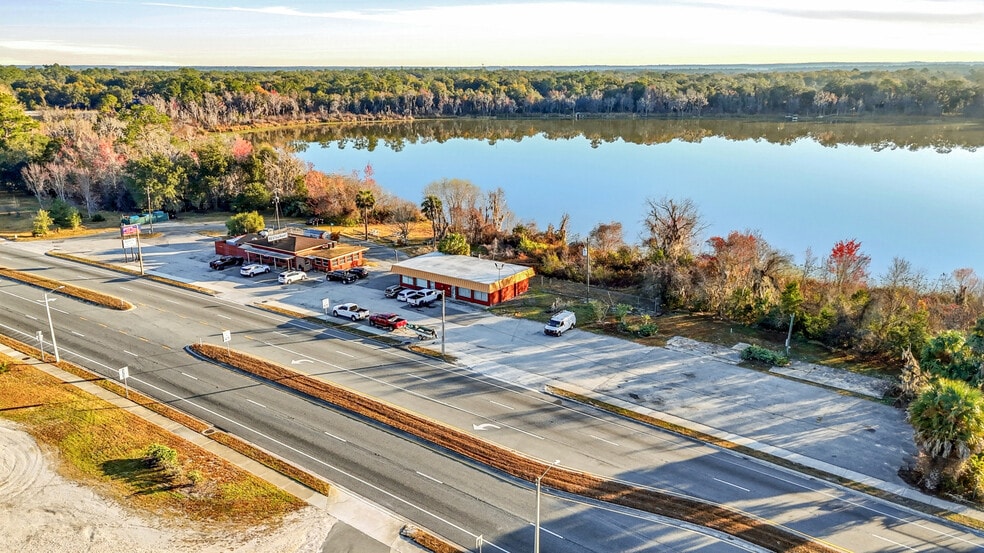 More Photos Of 6745 SE US Hwy 301, Hawthorne Freestanding For Sale