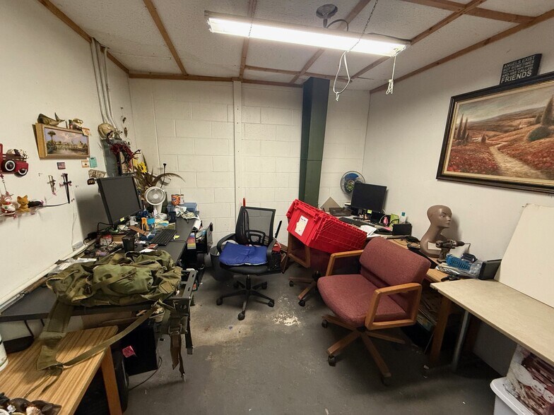 More Photos Of 2095 Silver Star Rd, Titusville Industrial For Sale