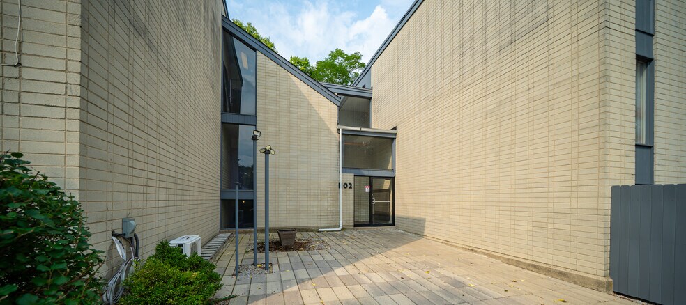 More Photos Of 1102 Salem Ave, Dayton Apartments For Sale