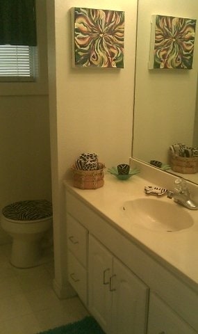 More Photos Of 5902 Irvington, Houston Office For Sale