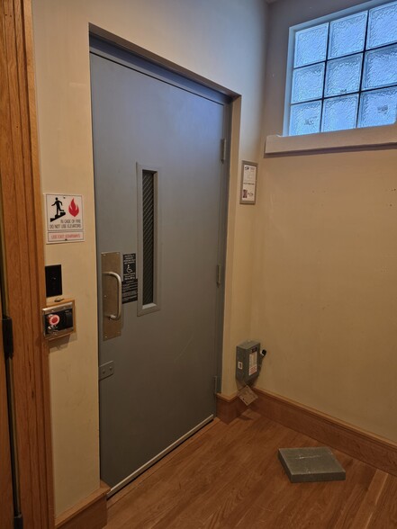 More Photos Of 175 Patton Ave, Asheville Office For Lease