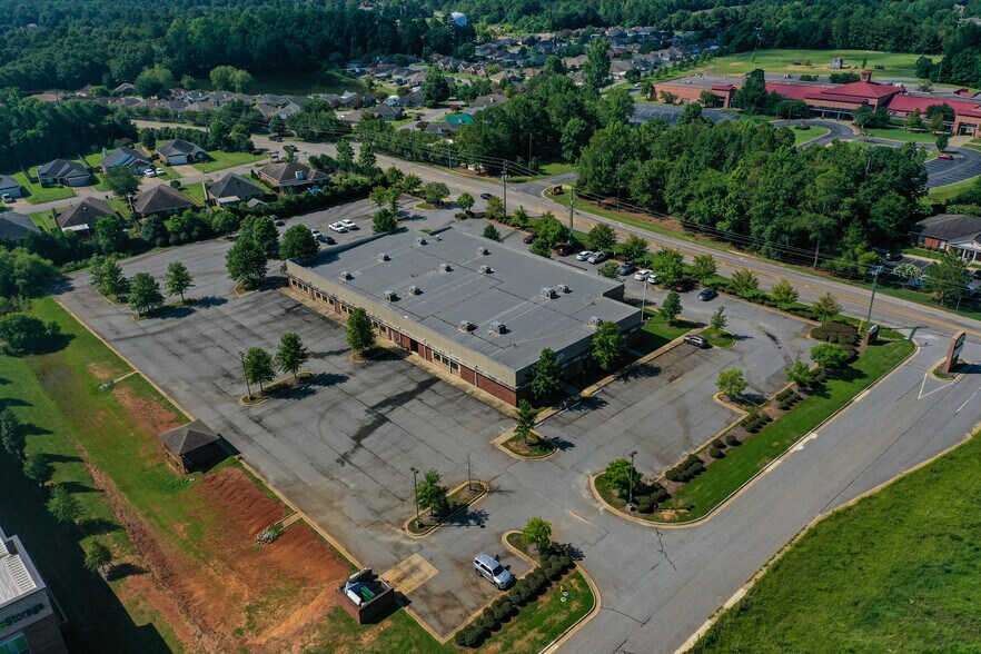 7300 Blackmon Rd, Columbus, GA 31909