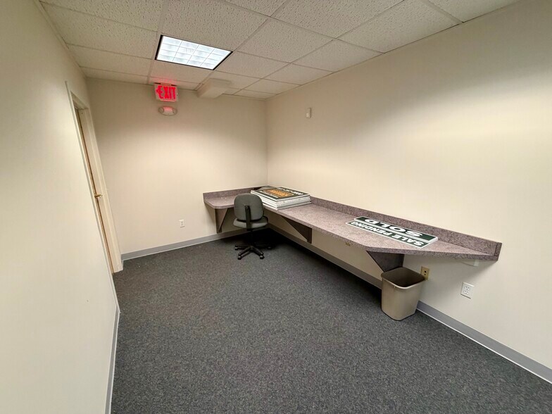 More Photos Of 277 Tompkins St, Cortland Office For Lease