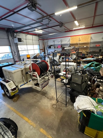 More Photos Of 2833 Knox Bridge Hwy, Canton Flex For Lease