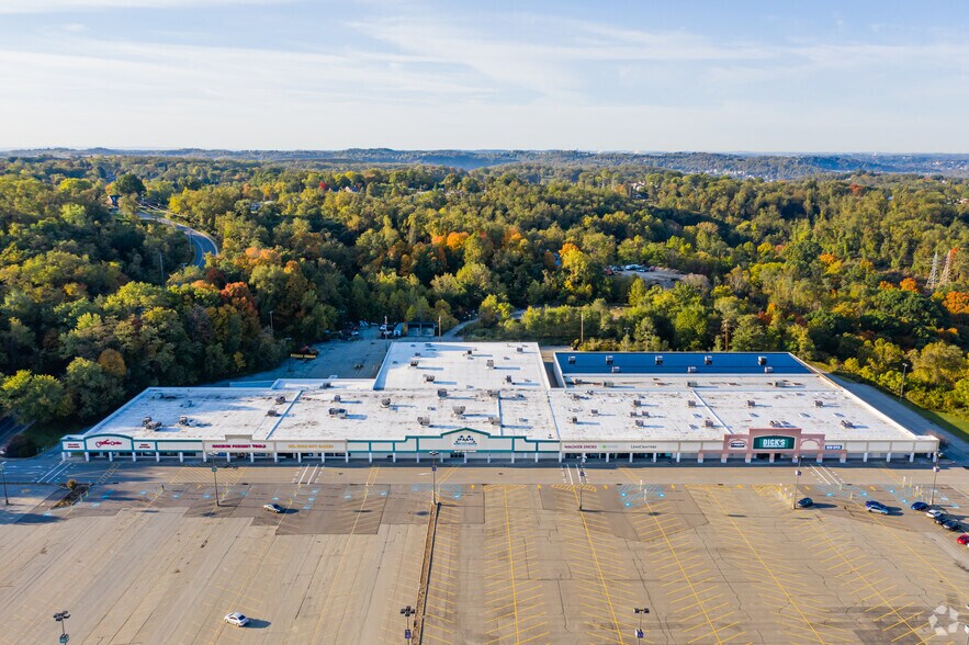 More Photos Of 330-384 Mall Circle Dr, Monroeville General Retail For Lease