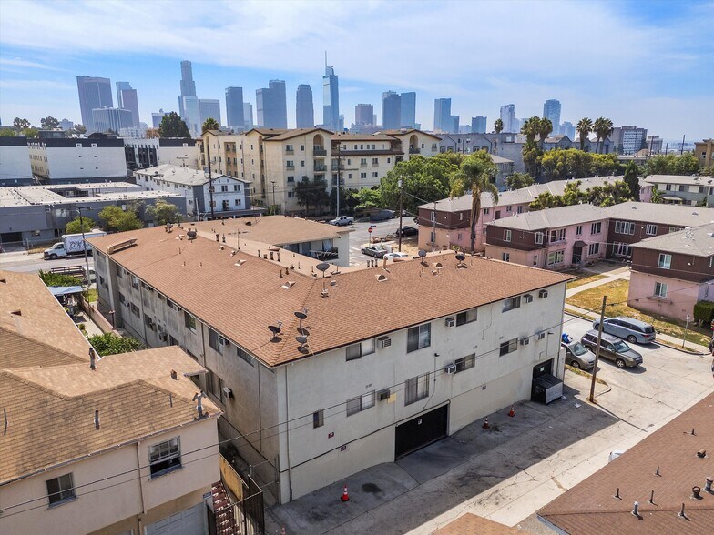 More Photos Of 1911 W 2nd St, Los Angeles Apartments For Sale