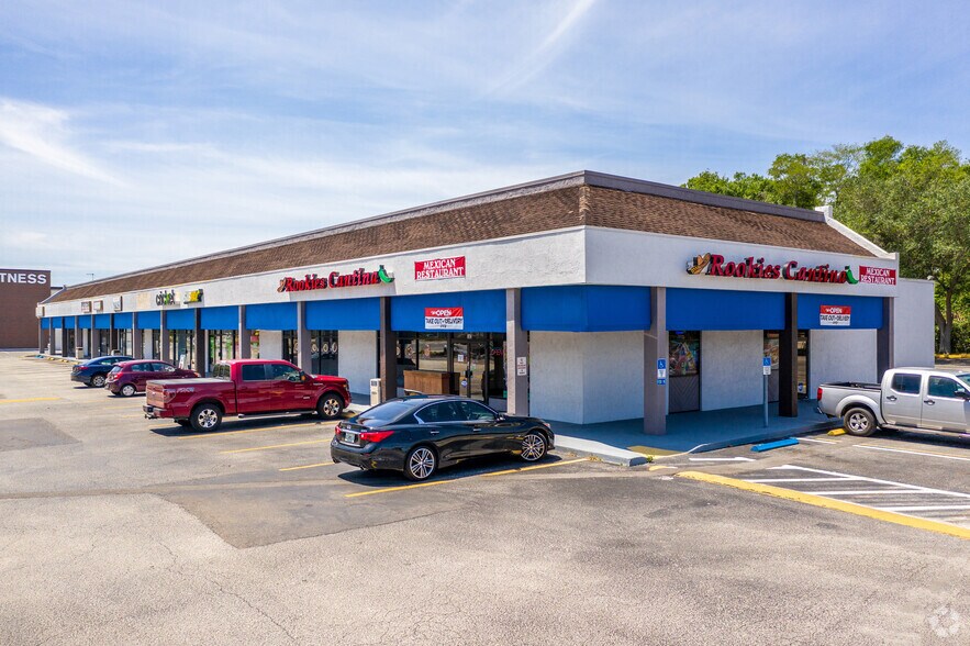 More Photos Of 172 S US Highway 17 92, Longwood General Retail For Lease