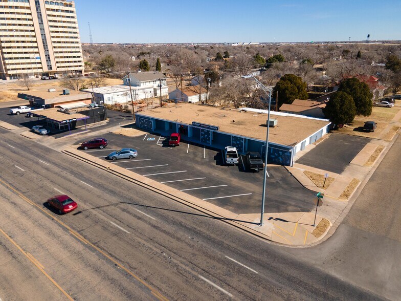 More Photos Of 2807-2813 Avenue Q, Lubbock Freestanding For Lease
