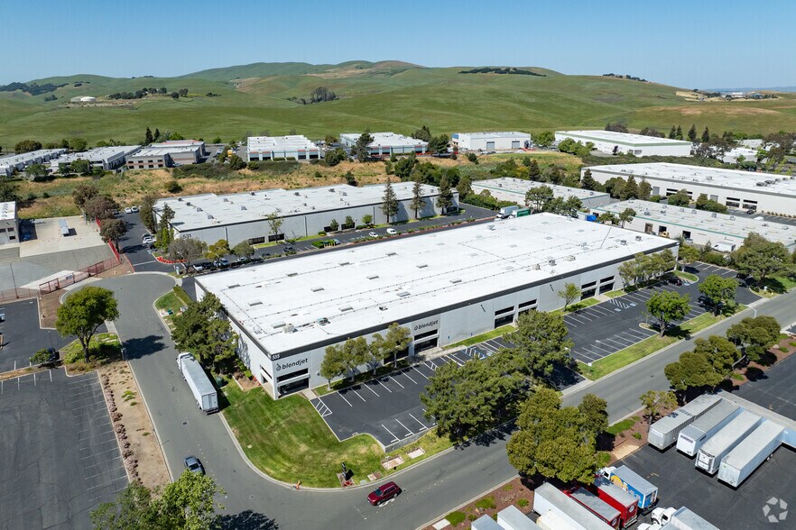 More Photos Of 535 Getty Ct, Benicia Warehouse For Lease