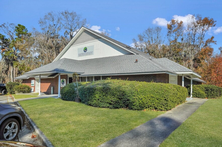 More Photos Of 11706 Mercy Blvd, Savannah Medical For Sale