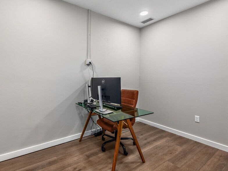 More Photos Of 39 Patton Ave, Asheville Office For Lease